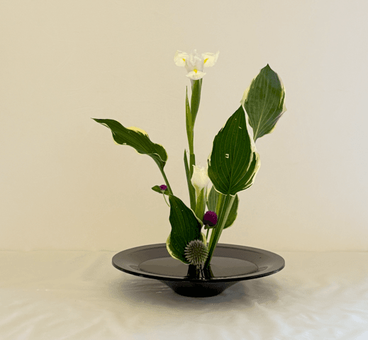 Upright ikebana
